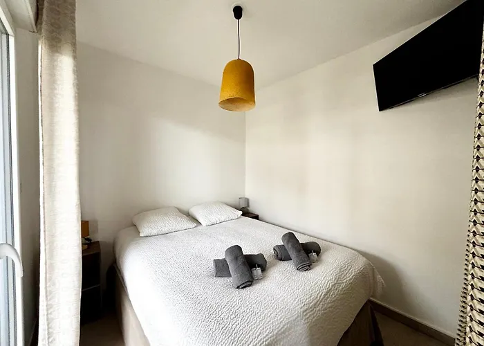 Apartment Casamea - Terrasse, Proche Hopital, Wifi, Clim