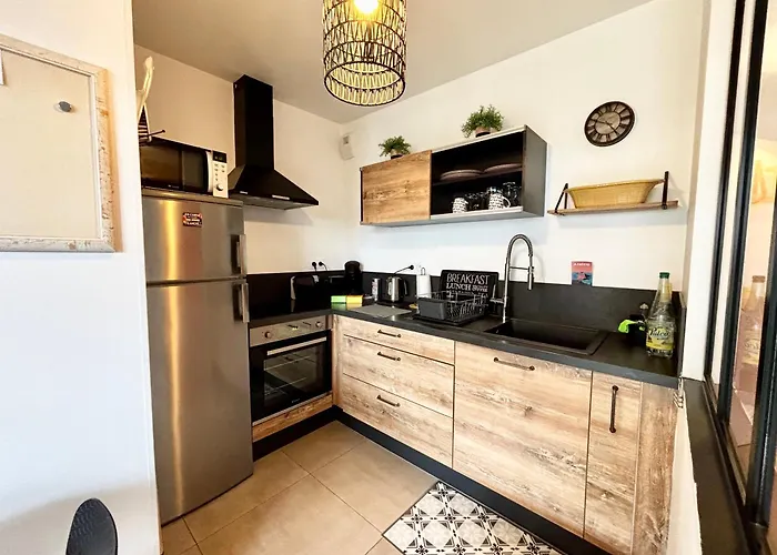 Apartment Casamea - Terrasse, Proche Hopital, Wifi, Clim