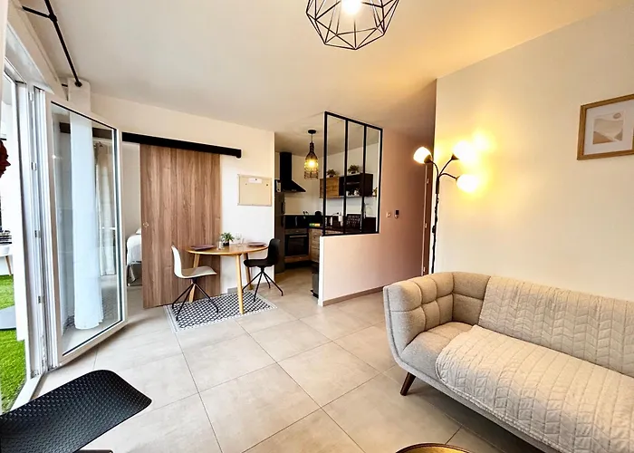 Casamea - Terrasse, Proche Hopital, Wifi, Clim Apartment